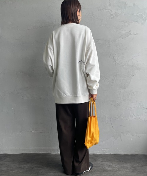 NANGA（ナンガ）の「[NANGA/ナンガ] 別注 バック刺繍ロゴ クルーネックスウェット（スウェット・レディース・ブラック/ホワイト・S/M/L）」の17枚目の写真