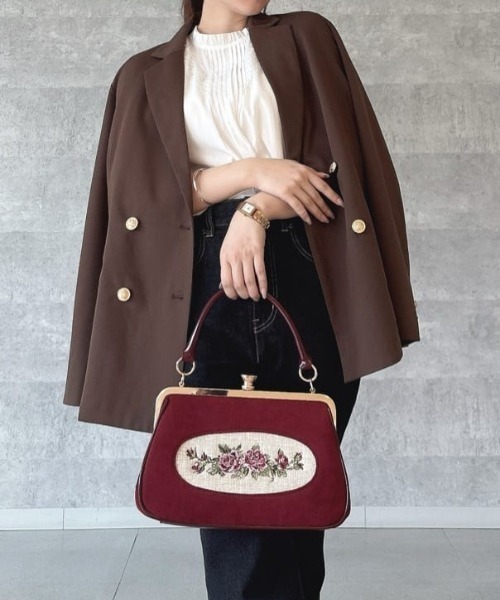 an another angelus（アンアナザーアンジェラス）の「フレームローズ刺繍クロップドがま口バッグ/fint フィント（ハンドバッグ・レディース・ボルドー/ブルーグリーン・FREE）」の8枚目の写真