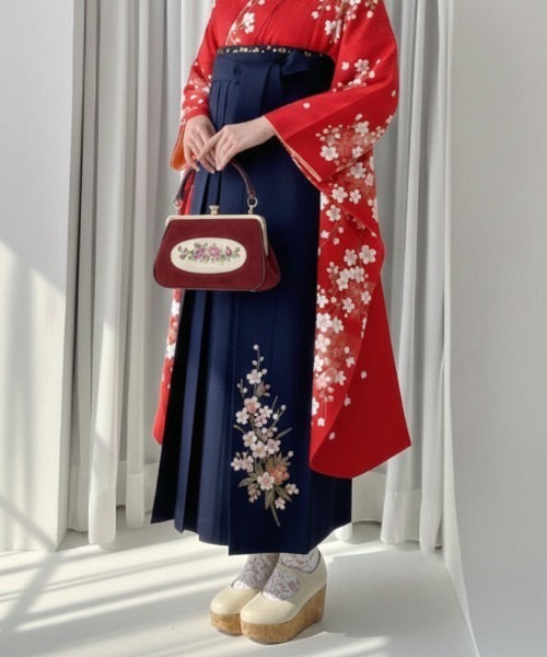 an another angelus（アンアナザーアンジェラス）の「フレームローズ刺繍クロップドがま口バッグ/fint フィント（ハンドバッグ・レディース・ボルドー/ブルーグリーン・FREE）」の22枚目の写真