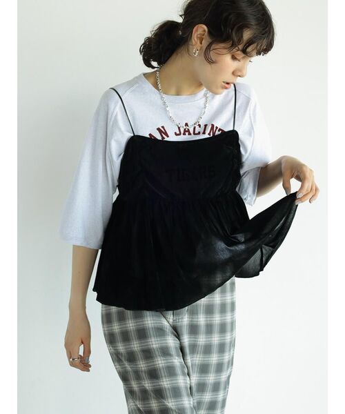 FIKA.(フィーカ)の「Velour camisole bustier(その他トップス・レディース・アイボリー/ブラック・MEDIUM)」の18枚目の写真