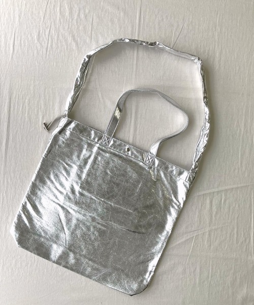 Q(キュー)の「メタリックシャーリングトート(トートバッグ・レディース・ピンクゴールド/シルバー・ONE SIZE)」の16枚目の写真