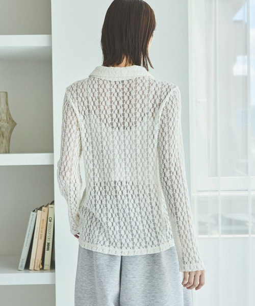 LAKOLE（ラコレ）の「カットレースシャツカーディガン / 588555（カーディガン/ボレロ・レディース・イエロー/アイボリー/ブラック・FREE）」の10枚目の写真