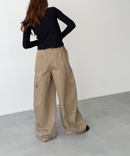 CANAL JEAN(キャナルジーン)の「El mar ツイルカーゴパンツ(カーゴパンツ・レディース・ベージュ/ネイビー・SMALL/MEDIUM)」の3枚目の写真