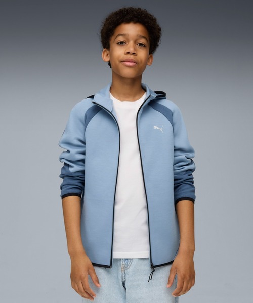 PUMA(プーマ)の「PUMA プーマ ボーイズ エヴォストライプ フルジップ フーディ 120-160cm(パーカー・キッズ・ブラック/サックスブルー・150/160/130/140/120)」の2枚目の写真