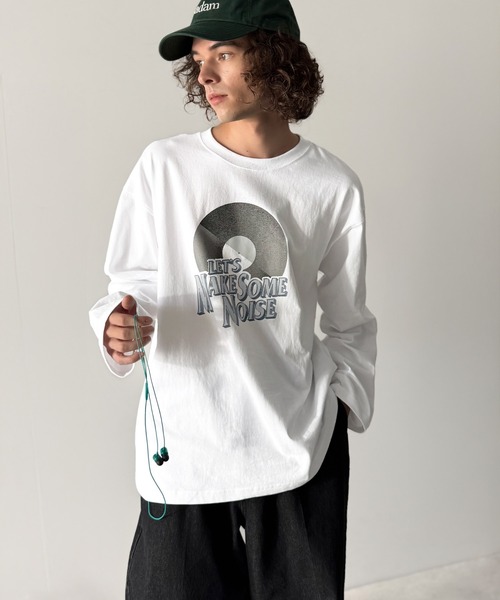 Java(ジャバ)の「《JaVaジャバコラボ》「前後抜かりなし。」綿100%レコード盤レトロツアーロゴTシャツ(長袖)(Tシャツ/カットソー・メンズ・ホワイト/レッド/チャコールグレー/ネイビー・SMALL/MEDIUM/LARGE)」の11枚目の写真