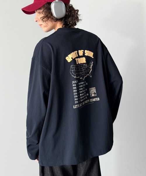 Java(ジャバ)の「《JaVaジャバコラボ》「前後抜かりなし。」綿100%レコード盤レトロツアーロゴTシャツ(長袖)(Tシャツ/カットソー・メンズ・ホワイト/レッド/チャコールグレー/ネイビー・SMALL/MEDIUM/LARGE)」の21枚目の写真