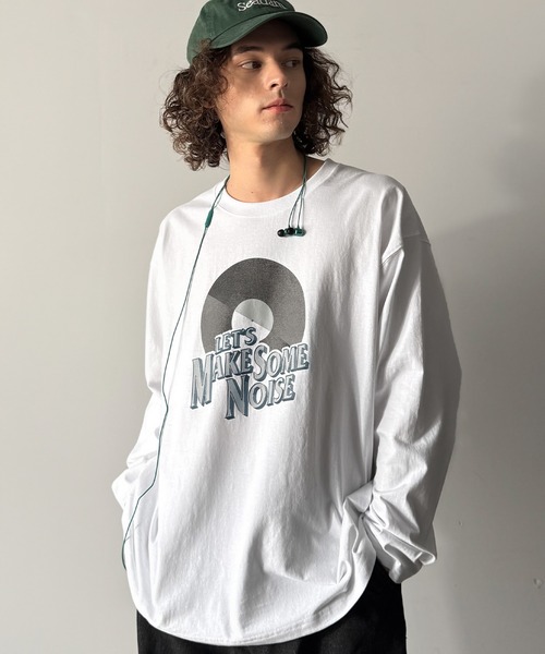 Java(ジャバ)の「《JaVaジャバコラボ》「前後抜かりなし。」綿100%レコード盤レトロツアーロゴTシャツ(長袖)(Tシャツ/カットソー・メンズ・ホワイト/レッド/チャコールグレー/ネイビー・SMALL/MEDIUM/LARGE)」の6枚目の写真