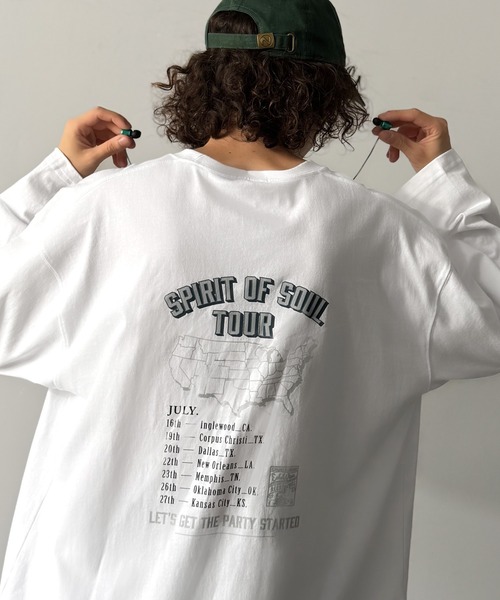 Java(ジャバ)の「《JaVaジャバコラボ》「前後抜かりなし。」綿100%レコード盤レトロツアーロゴTシャツ(長袖)(Tシャツ/カットソー・メンズ・ホワイト/レッド/チャコールグレー/ネイビー・SMALL/MEDIUM/LARGE)」の5枚目の写真