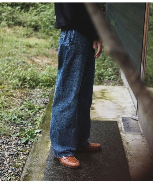 PORT BY ARK（ポートバイアーク）の「PORT BY ARK / ポートバイアーク：Seamless Denim Pants-Vintage wash：PO18-PT01[COR]（デニムパンツ・メンズ・インディゴブルー・2/1）」の3枚目の写真