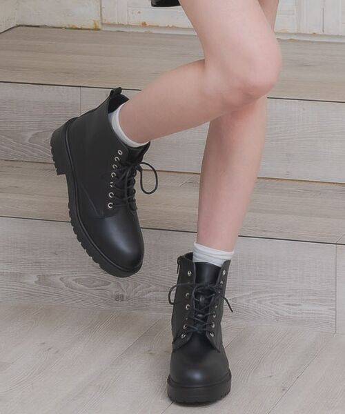 ems excite(エムズエキサイト)の「レースアップブーツ(ブーツ・レディース・ブラック/ブラウン/ベージュ・MEDIUM/LARGE)」の6枚目の写真