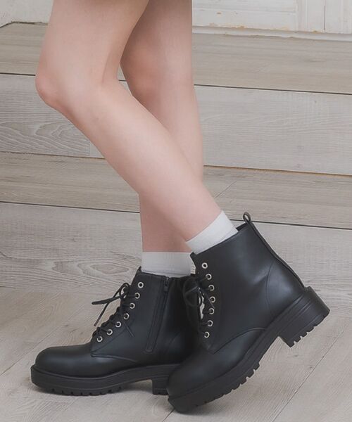 ems excite(エムズエキサイト)の「レースアップブーツ(ブーツ・レディース・ブラック/ブラウン/ベージュ・MEDIUM/LARGE)」の7枚目の写真