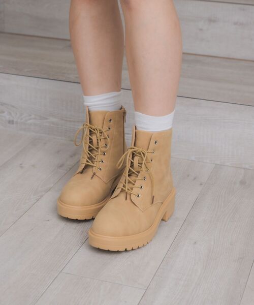 ems excite(エムズエキサイト)の「レースアップブーツ(ブーツ・レディース・ブラック/ブラウン/ベージュ・MEDIUM/LARGE)」の14枚目の写真