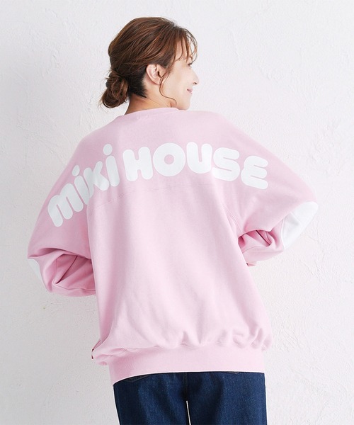 MIKI HOUSE(ミキハウス)の「【WEB限定】バックロゴトレーナー(大人用)(スウェット・レディース・ベージュ/ロイヤルブルー/ラベンダー/ブラック・S(155-165cm)/M(165-175cm)/L(175-185cm))」の4枚目の写真