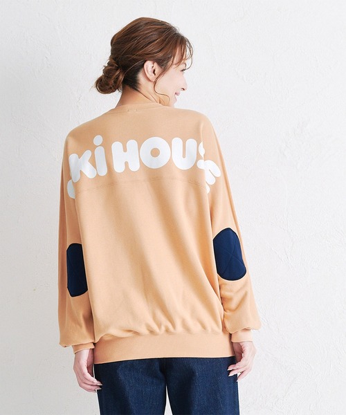 MIKI HOUSE(ミキハウス)の「【WEB限定】バックロゴトレーナー(大人用)(スウェット・レディース・ベージュ/ロイヤルブルー/ラベンダー/ブラック・S(155-165cm)/M(165-175cm)/L(175-185cm))」の2枚目の写真