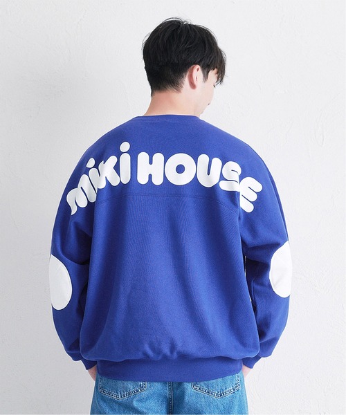 MIKI HOUSE(ミキハウス)の「【WEB限定】バックロゴトレーナー(大人用)(スウェット・レディース・ベージュ/ロイヤルブルー/ラベンダー/ブラック・S(155-165cm)/M(165-175cm)/L(175-185cm))」の3枚目の写真