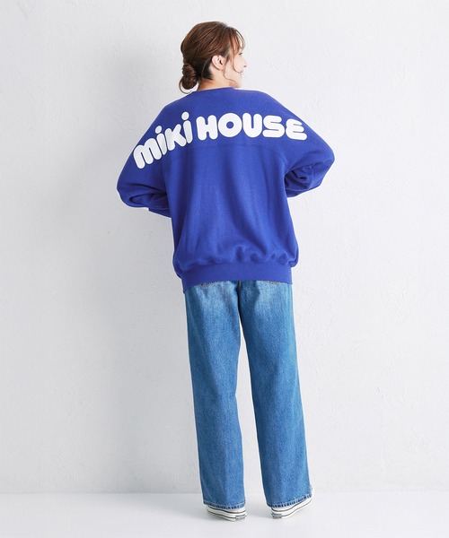 MIKI HOUSE(ミキハウス)の「【WEB限定】バックロゴトレーナー(大人用)(スウェット・レディース・ベージュ/ロイヤルブルー/ラベンダー/ブラック・S(155-165cm)/M(165-175cm)/L(175-185cm))」の17枚目の写真
