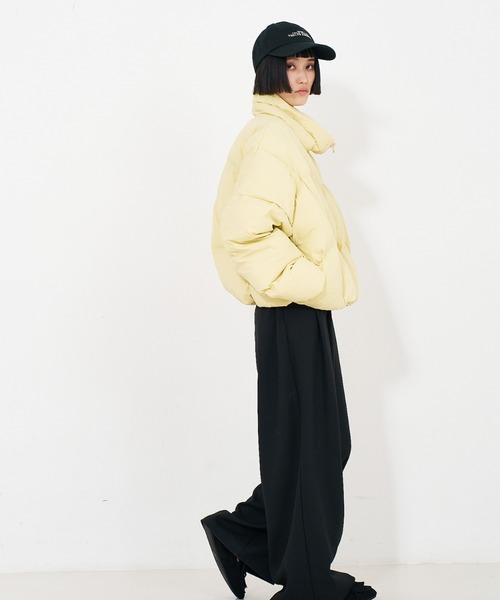 NOMINE（ノミネ）の「ショート 中綿ブルゾン / パファーダウンジャケット（ダウンジャケット/コート・レディース・ブラウン/イエロー/ブラック・フリー）」の15枚目の写真