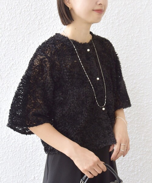 ships little black(シップスリトルブラック)の「little black:〈手洗い可能〉パール 釦 フリル チュール 半袖 ブラウス(シャツ/ブラウス・レディース・ブラック/ホワイト・ONE SIZE)」の19枚目の写真