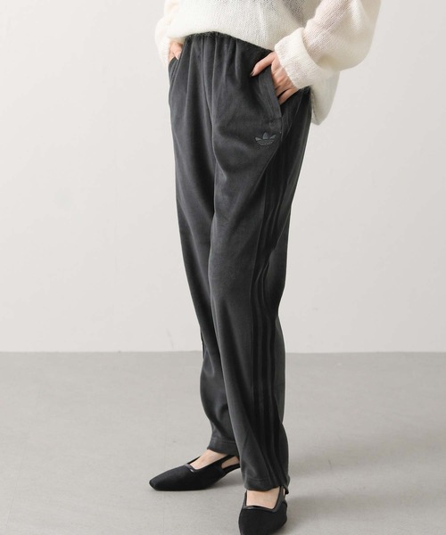 adidasベロアパンツ adidasベロアパンツ