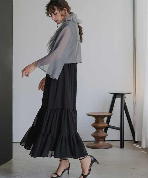 Callarus(カラルス)の「<単品>取り外しチュールフリルデザインシアーボイル袖スリット2WAYボレロジャケット〔Callarus〕(ノーカラージャケット・レディース・グレー/ブラック・L/LL/3L/M/S)」の11枚目の写真