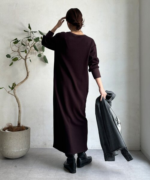 DouDou（ドゥドゥ）の「ブークレーダンボールロングスリーブワンピース（ワンピース・レディース・ブラック/ライトベージュ/ブラウン/モカ・FREE/TM）」の15枚目の写真