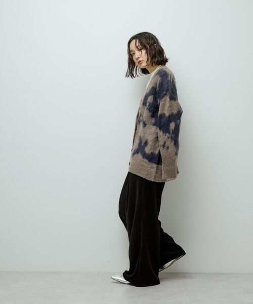 Green Parks(グリーンパークス)の「アニマル柄カーディガン(カーディガン/ボレロ・レディース・チャコールグレー/ブラウン・FREE)」の4枚目の写真