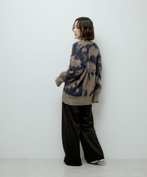 Green Parks(グリーンパークス)の「アニマル柄カーディガン(カーディガン/ボレロ・レディース・チャコールグレー/ブラウン・FREE)」の5枚目の写真