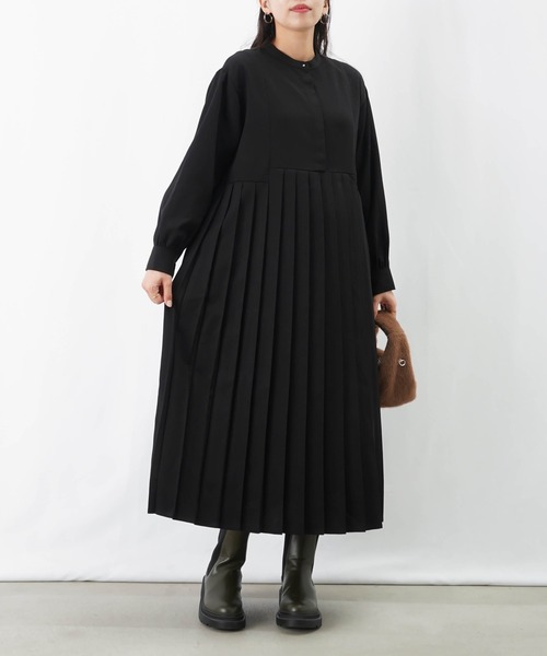 LUCA/LADY LUCK LUCA（ルカ/レディラックルカ）の「LC/LLL イレギュラー切替プリーツワンピース（ワンピース・レディース・チャコールグレー/ブラック・FREE）」の2枚目の写真