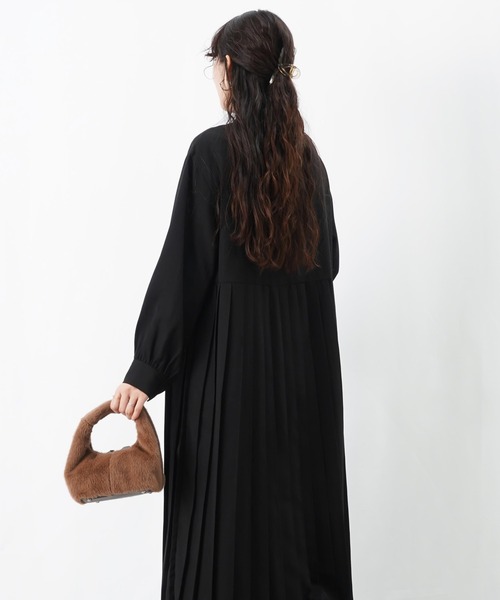 LUCA/LADY LUCK LUCA（ルカ/レディラックルカ）の「LC/LLL イレギュラー切替プリーツワンピース（ワンピース・レディース・チャコールグレー/ブラック・FREE）」の8枚目の写真