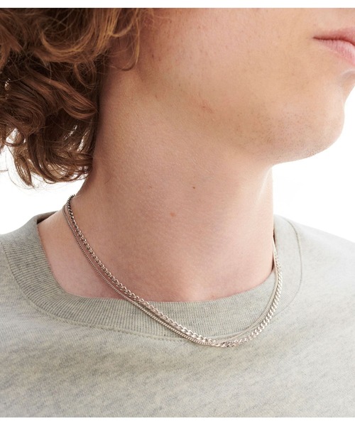 A.P.C.（アーペーセー）の「COLLIER MINIMAL（ネックレス・メンズ・シルバー・ONESIZE）」の2枚目の写真