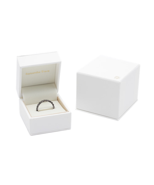 Samantha Tiara（サマンサティアラ）の「プリティーエタニティー3 メンズリング（リング・メンズ・ブラック・13号/15号/19号/17号）」の4枚目の写真