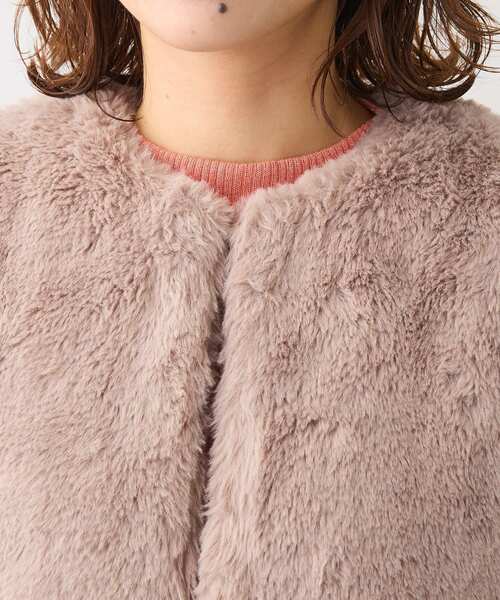 ELENCARE DUE（エレンカーレデュエ）の「・ELENCARE DUE ペプラムフェイクファーベスト（ベスト・レディース・チャコールグレー/アイボリー/モカ・FREE）」の12枚目の写真