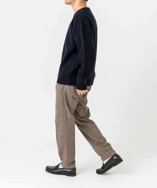 URBAN RESEARCH ROSSO MEN（アーバンリサーチロッソメン）の「『XLサイズあり』シェットランドウールクルーネックニット（ニット/セーター・メンズ・グリーン/ホワイト/レッド系その他/パープル系その他/ネイビー/ロイヤルブルー/インディゴブルー/マスタード/グレー/ブラック/グレー系その他/カーキ・SMALL/MEDIUM/LARGE/X-LARGE）」の22枚目の写真