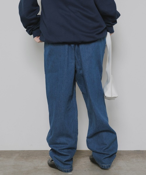 ROOPTOKYO(ループトウキョウ)の「ウェビングベルト付き バルーン ワイドデニムパンツ(デニムパンツ・メンズ・ブルー・M/L/XL)」の6枚目の写真
