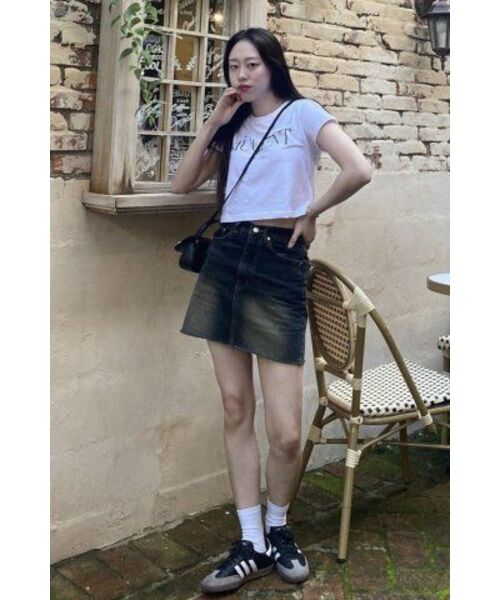 MUCENT（ムセント）の「レタリング半袖Tシャツ（2カラー）（Tシャツ/カットソー・レディース・ホワイト/ブラック・WOMENS）」の9枚目の写真