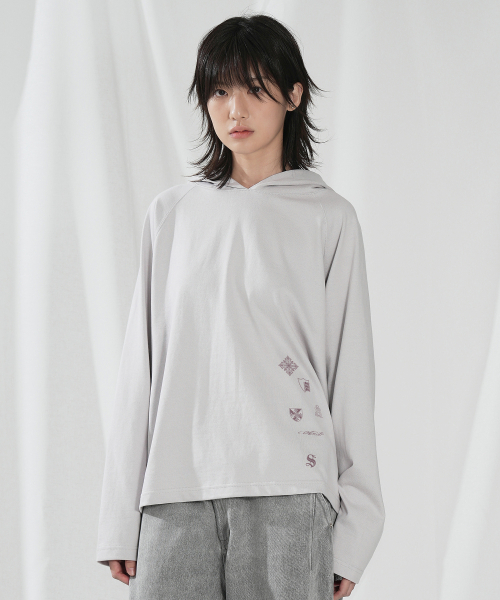SLOWACID（スローアシッド）の「タトゥーフードロングスリーブ [ライトグレー]（パーカー・レディース・その他・SMALL/MEDIUM/LARGE）」の3枚目の写真