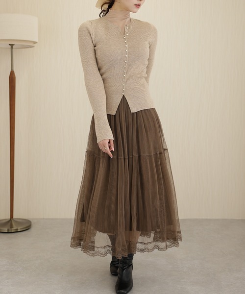 Lace Ladies(レースレディース)の「ハイネック シアー パールボタン ドッキング リブ ニット トップス(ニット/セーター・レディース・アイボリー/ブラック/グレイッシュベージュ/ラベンダー・FREE)」の17枚目の写真