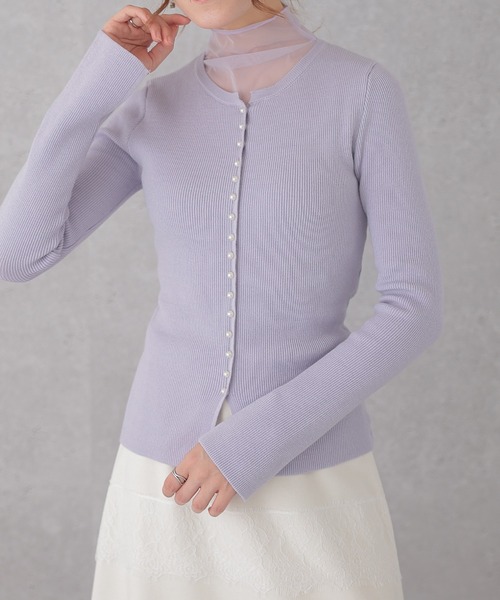 Lace Ladies(レースレディース)の「ハイネック シアー パールボタン ドッキング リブ ニット トップス(ニット/セーター・レディース・アイボリー/ブラック/グレイッシュベージュ/ラベンダー・FREE)」の15枚目の写真