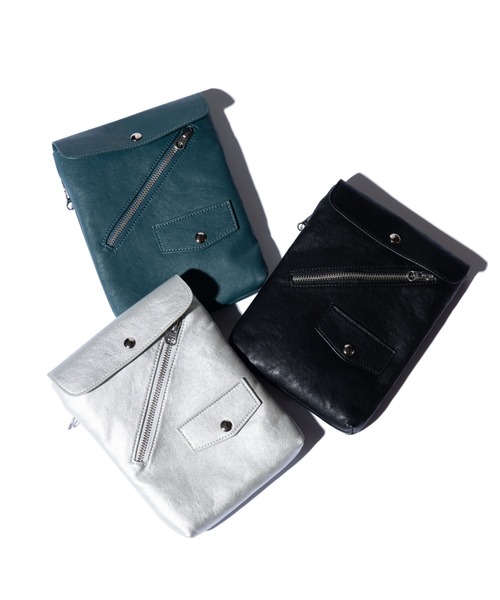 glamb（グラム）の「Riders Sacoche Bag / ライダースサコッシュバッグ（ショルダーバッグ・メンズ・ブラック/ブルー/シルバー・FREE）」の11枚目の写真