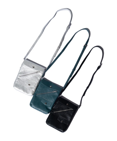 glamb（グラム）の「Riders Sacoche Bag / ライダースサコッシュバッグ（ショルダーバッグ・メンズ・ブラック/ブルー/シルバー・FREE）」の12枚目の写真