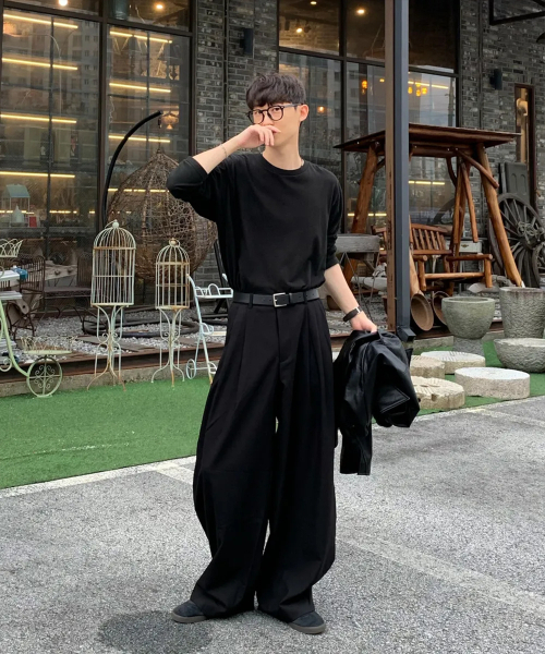 P.IN.O（ピインオ）の「コンツアーダートコットンウールスラックス - ブラウン（スラックス・メンズ・その他・SMALL/MEDIUM/LARGE/X-LARGE）」の3枚目の写真