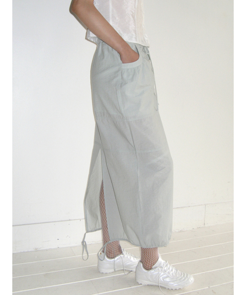 SINOON(シヌーン)の「STRING LONG SKIRT (MINT GREEN)(スカート・レディース・グリーン・FREE)」の3枚目の写真