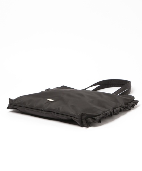 GLOBAL WORK（グローバルワーク）の「撥水セレモニーフリルトート/603657（トートバッグ・レディース・ブラック系/ブラック系9・ONE SIZE）」の6枚目の写真