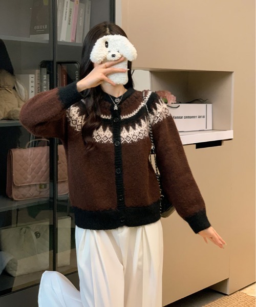 kirakiraShop（キラキラショップ）の「ノルディック柄 シャギー カーディガン（カーディガン/ボレロ・レディース・クリーム/ブラウン・FREE）」の4枚目の写真