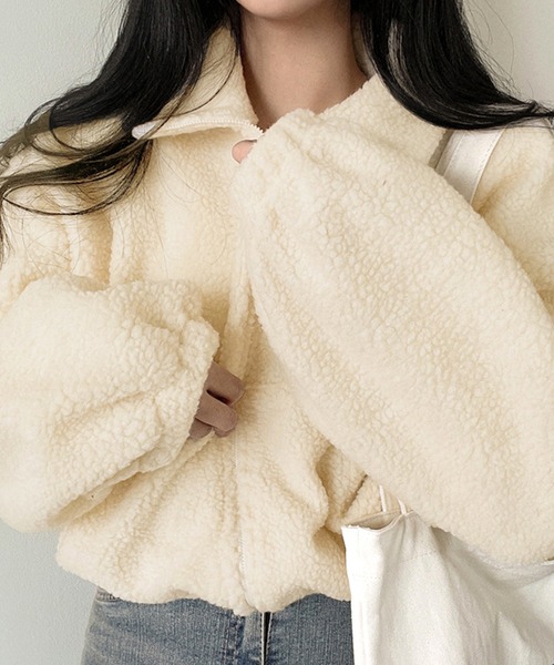 by LEGNA（バイレグナ）の「ふわもこボアショートジャケット（その他アウター・レディース・アイボリー/グレー/ネイビー・MEDIUM/LARGE/X-LARGE）」の19枚目の写真