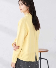 a.v.v（アーヴェヴェ）の「【WEB限定】クロップドバックスリットニット（ニット/セーター）」