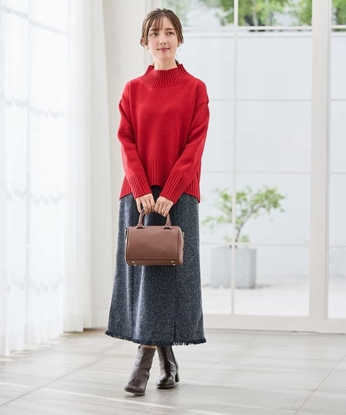 a.v.v(アーヴェヴェ)の「【WEB限定】クロップドバックスリットニット(ニット/セーター・レディース・クリーム/ブルー/チャコールグレー/アイボリー/レッド・36/40/38/42)」の8枚目の写真