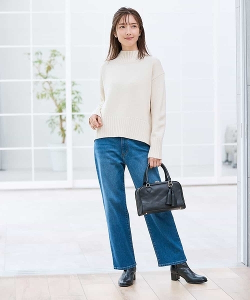 a.v.v（アーヴェヴェ）の「【WEB限定】クロップドバックスリットニット（ニット/セーター・レディース・クリーム/ブルー/チャコールグレー/アイボリー/レッド・36/40/38/42）」の21枚目の写真