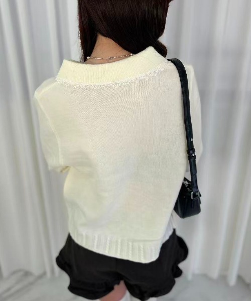 mebole(メボレ)の「Lace Collar Knit Sweater(ニット/セーター・レディース・ダークグレー/アイボリー/グレー・FREE)」の17枚目の写真