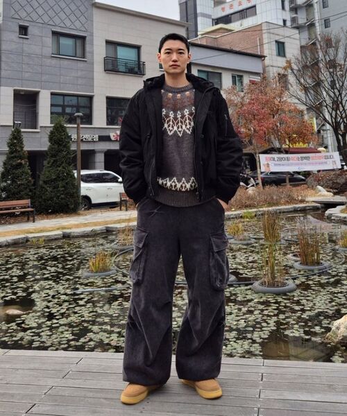 UNIFORM BRIDGE(ユニフォームブリッジ)の「nordic crewneck knit charcoal(ニット/セーター・メンズ・その他・LARGE/X-LARGE/XX-LARGE/SMALL/MEDIUM)」の4枚目の写真